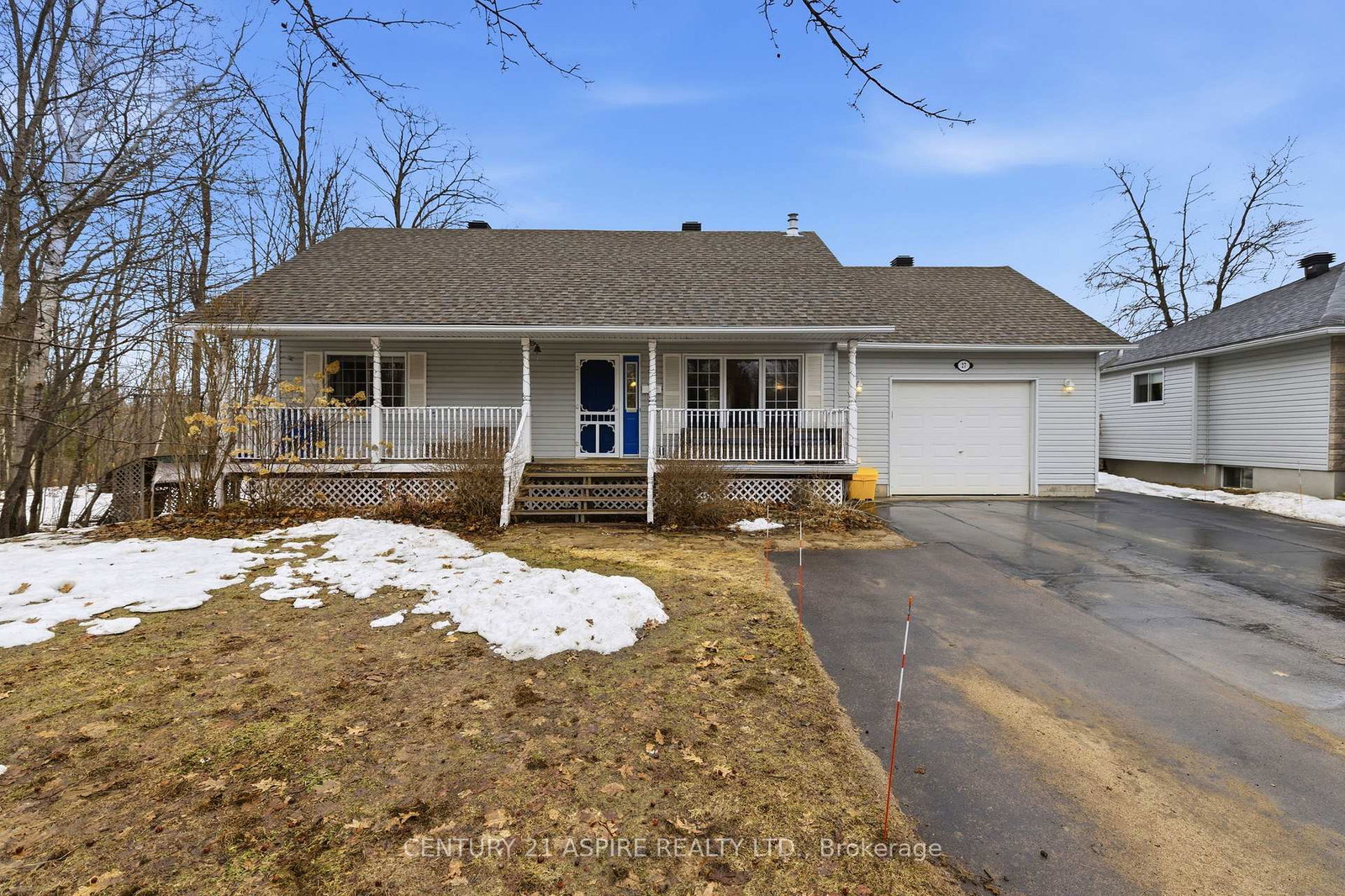 27-bayshore-drive-petawawa-ontario-x12962426
