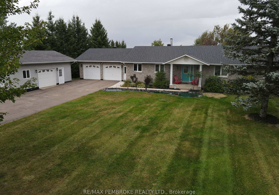 56-robertson-drive-whitewater-region-ontario-x12962636