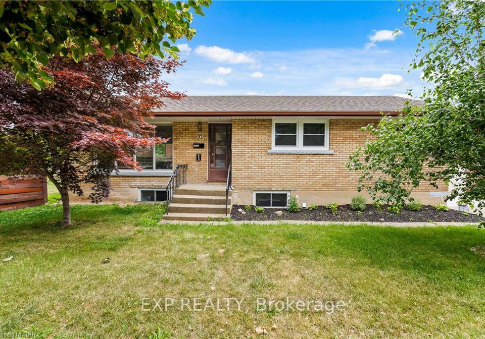 92-margery-avenue-st-catharines-ontario-x12962890