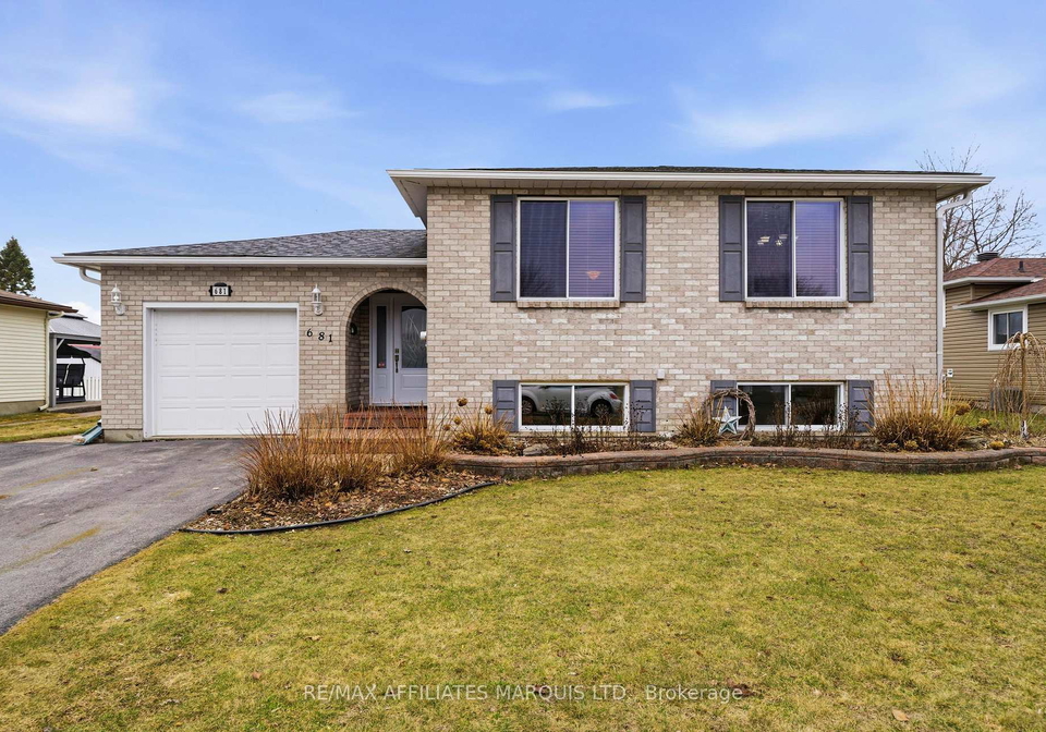 681-champlain-drive-cornwall-ontario-x12962944