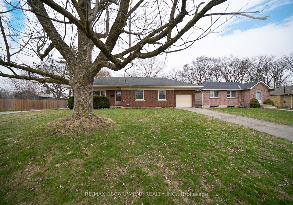 4-lynnwood-drive-brantford-ontario-x12962962