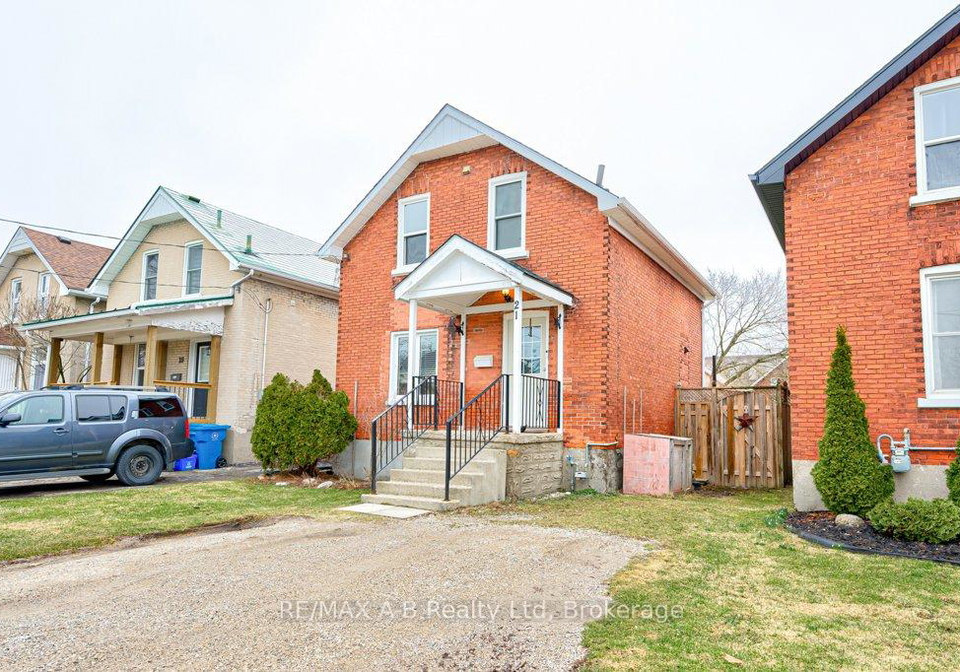 21-college-street-stratford-ontario-x12962996