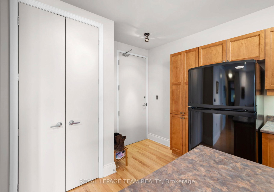 260-besserer-street-ottawa-ontario-x12963080
