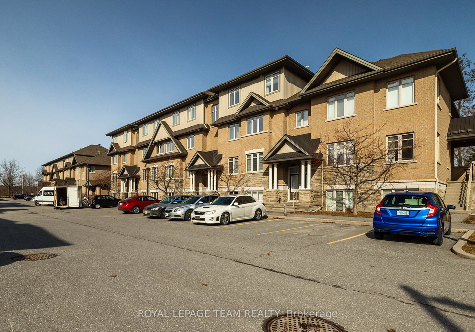 19-tadley-private-ottawa-ontario-x12963158
