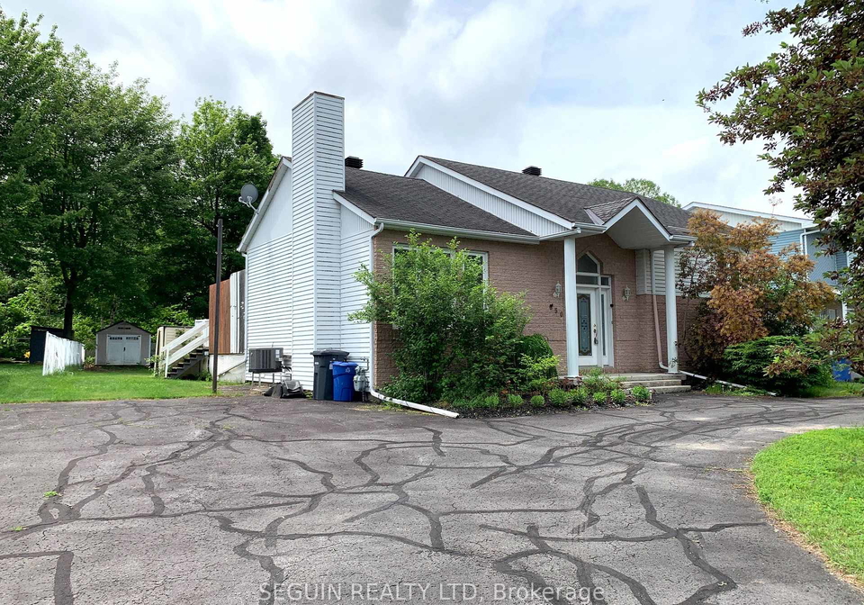 650-berthiaume-street-hawkesbury-ontario-x12963196