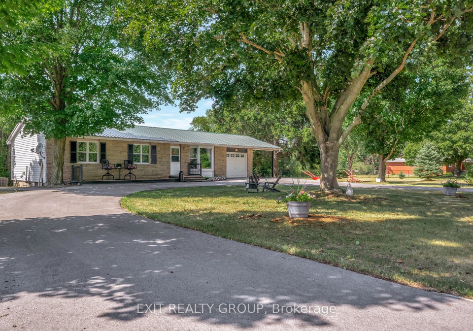1476-county-road-12-prince-edward-county-ontario-x12963286