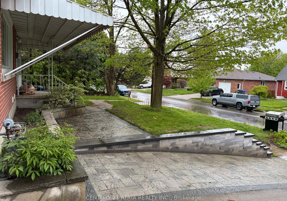 13-ridgewood-avenue-guelph-ontario-x12963460