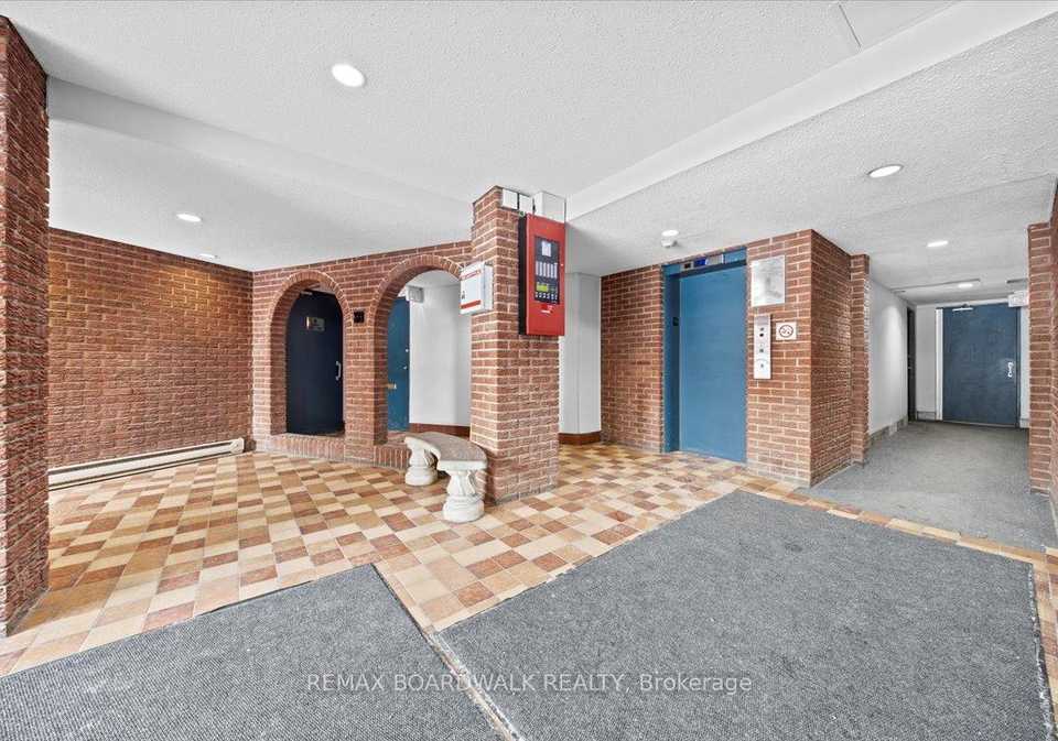 2044-arrowsmith-drive-ottawa-ontario-x12963470