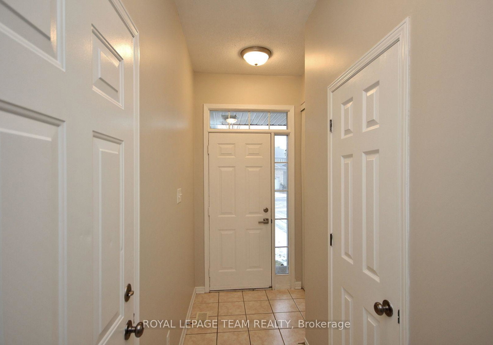 139-oakfield-crescent-ottawa-ontario-x12963508
