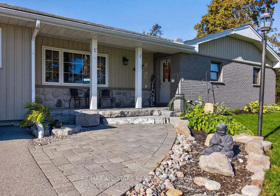 291-angeline-street-n-kawartha-lakes-ontario-x12963582
