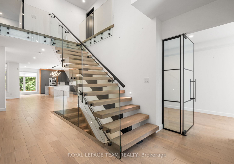 679-broadview-avenue-ottawa-ontario-x12963862