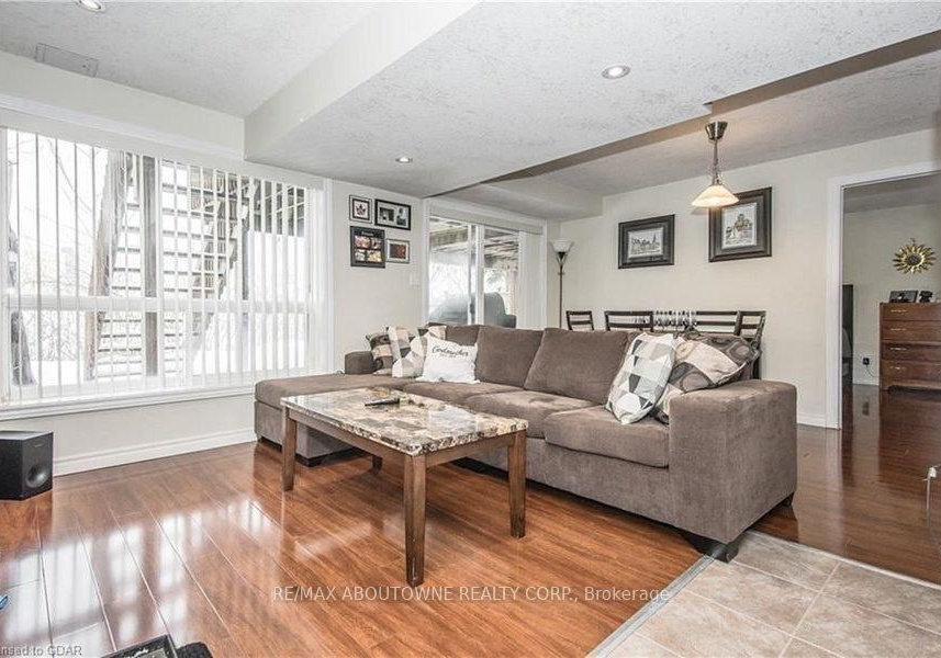 235-farley-drive-guelph-ontario-x12963870