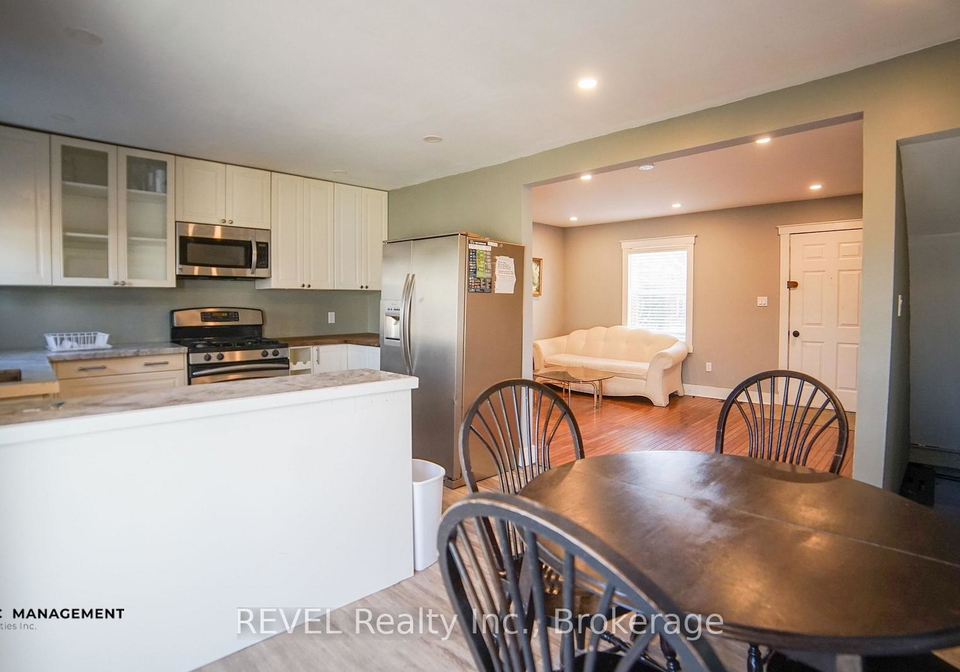 32-edmund-street-st-catharines-ontario-x12963940