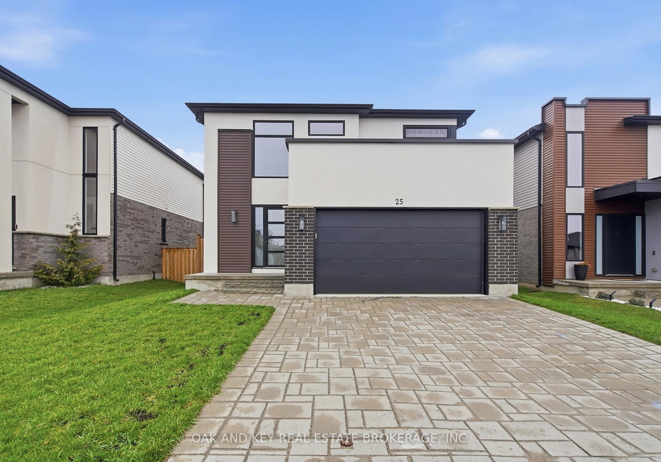 25-alexander-circle-strathroy-caradoc-ontario-x12964352