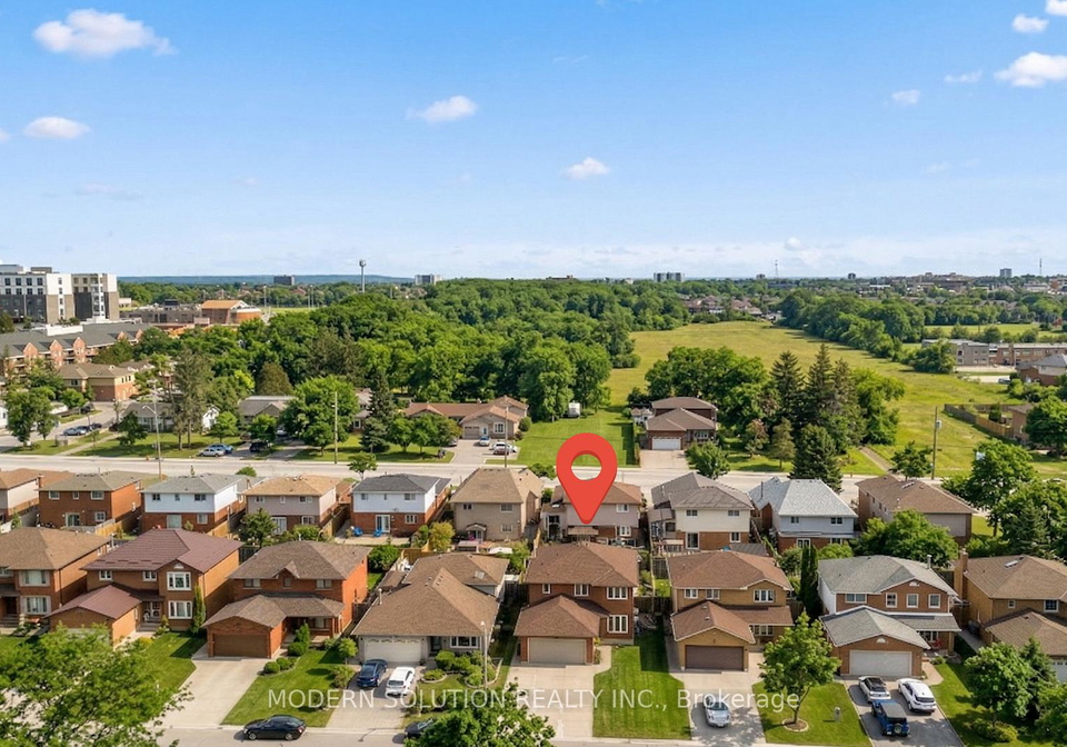 168-fusilier-drive-hamilton-ontario-x12964750