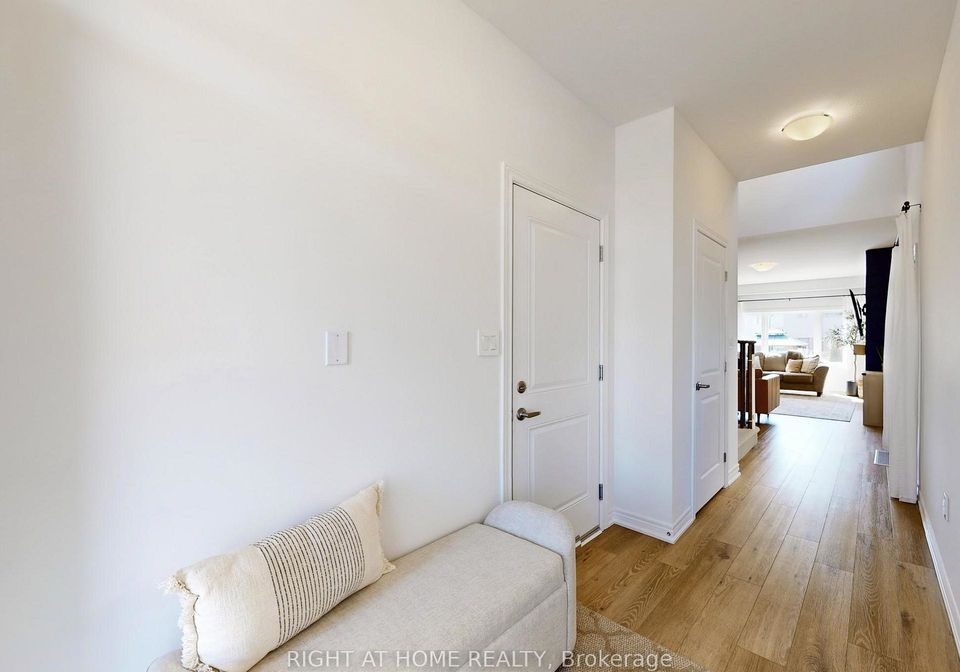 39-baker-lane-brant-ontario-x12964846
