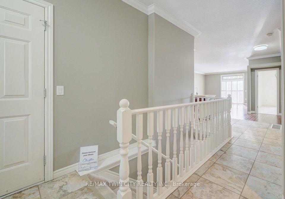 20-isherwood-avenue-cambridge-ontario-x12964974