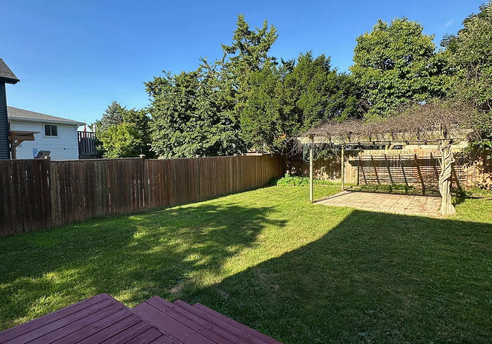 539-halberstadt-circle-cambridge-ontario-x12965010