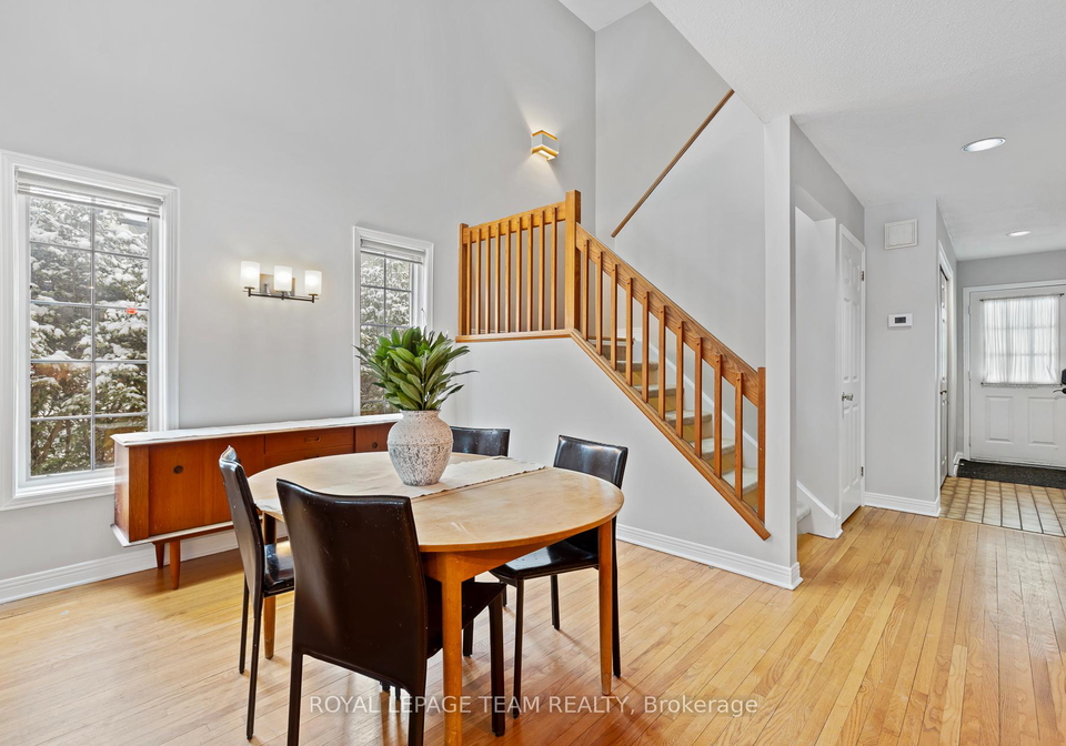 37-leonard-avenue-ottawa-ontario-x12965522