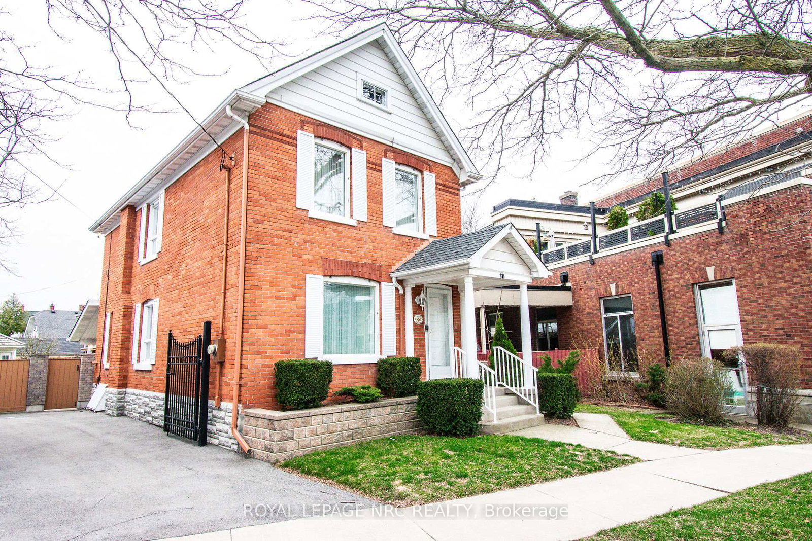 111-lake-street-st-catharines-ontario-x12965672