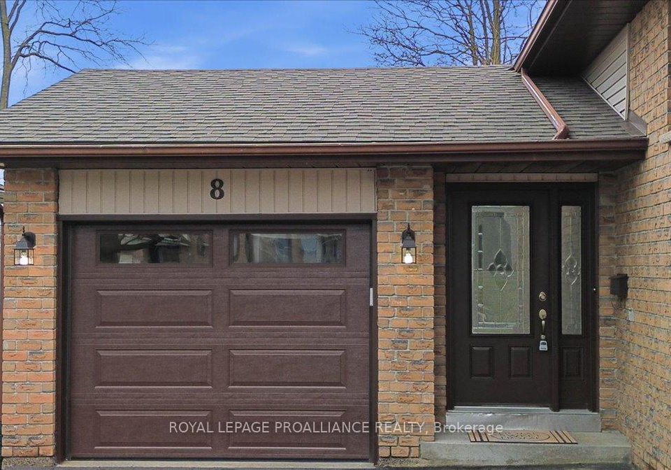 8-loraine-avenue-quinte-west-ontario-x12965690