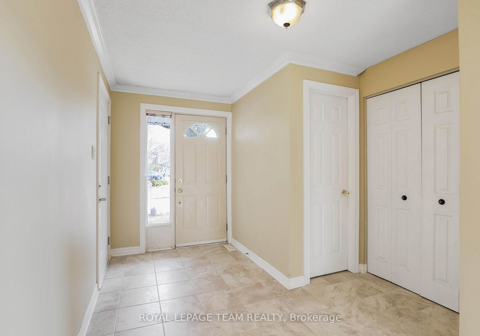 1136-des-bouleaux-place-ottawa-ontario-x12965906