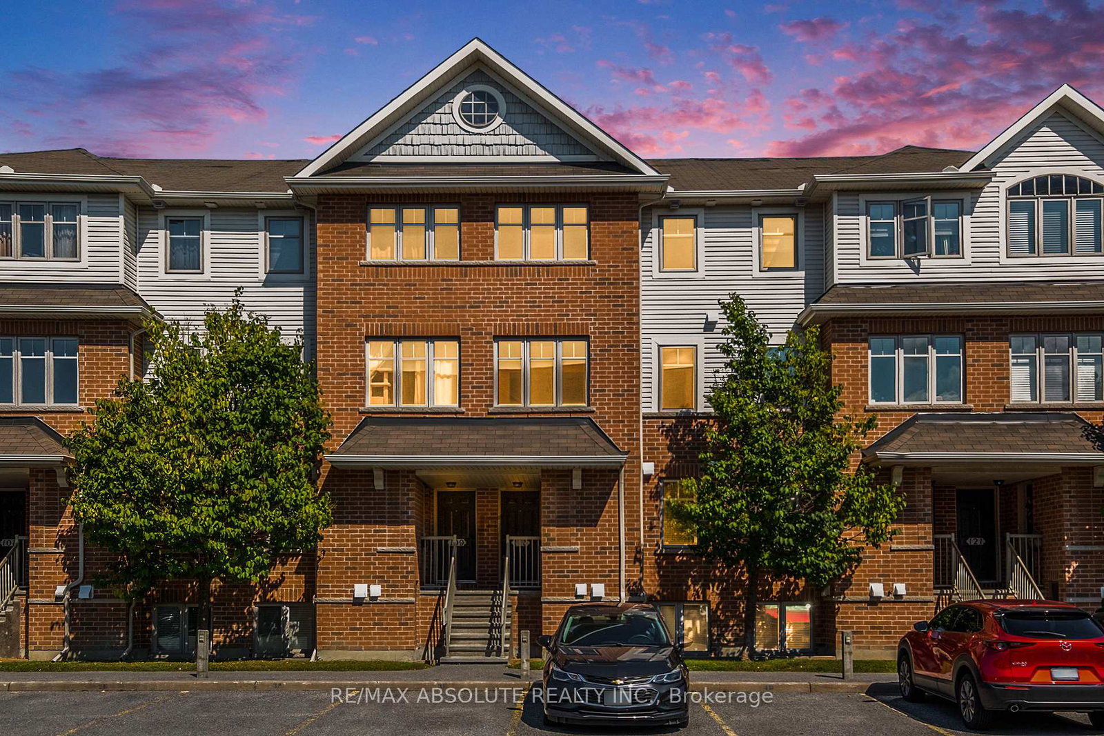 113-keltie-private-ottawa-ontario-x12966060