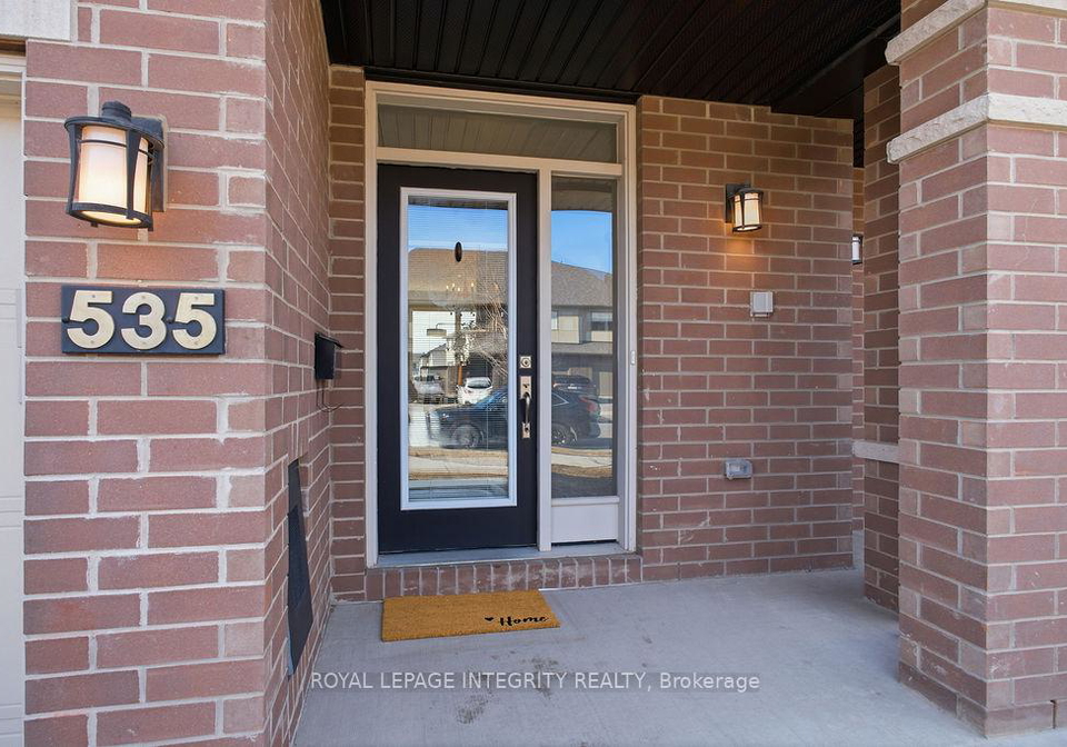 535-borbridge-avenue-ottawa-ontario-x12966096