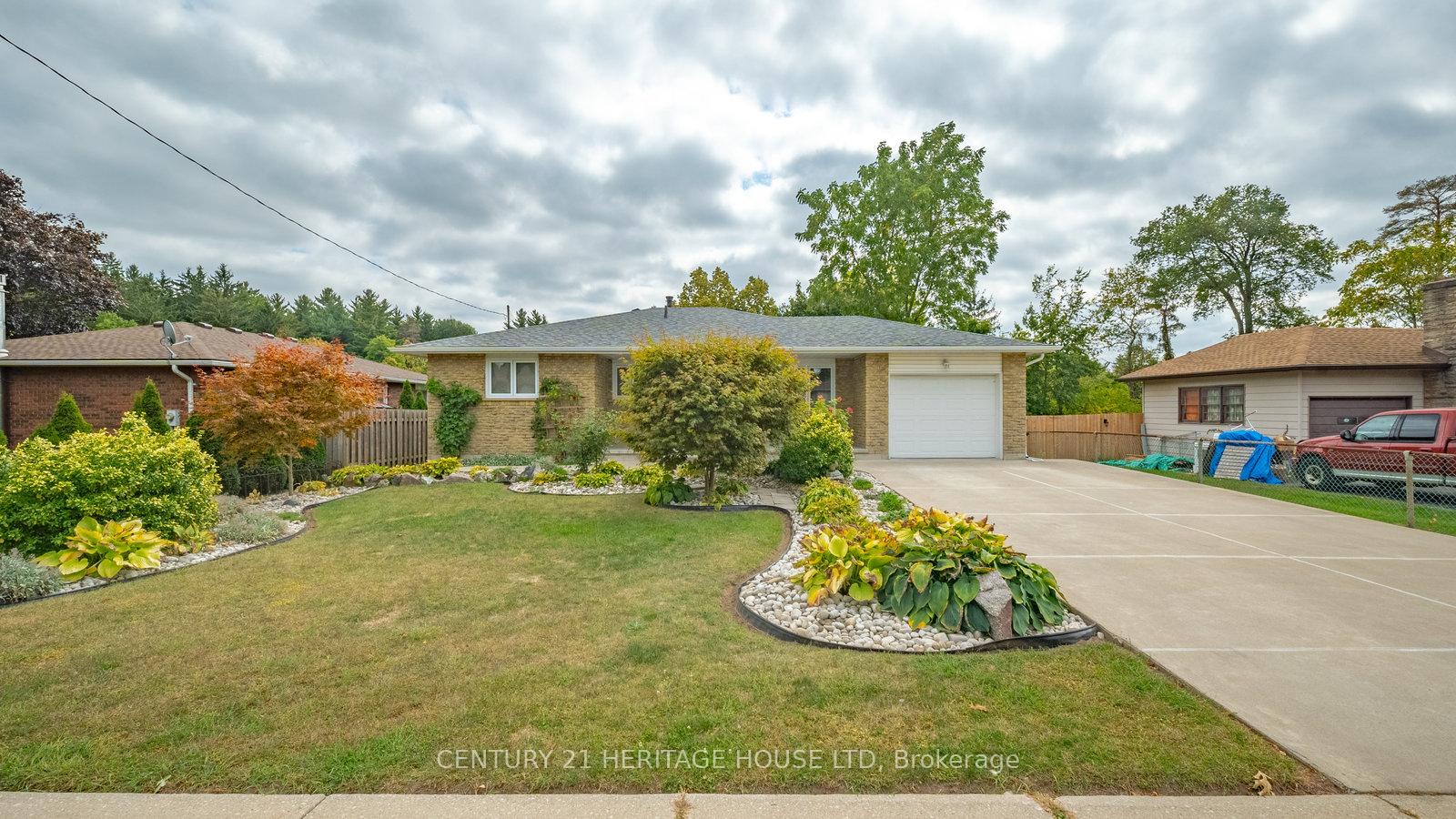 162-victoria-street-norfolk-ontario-x12966136