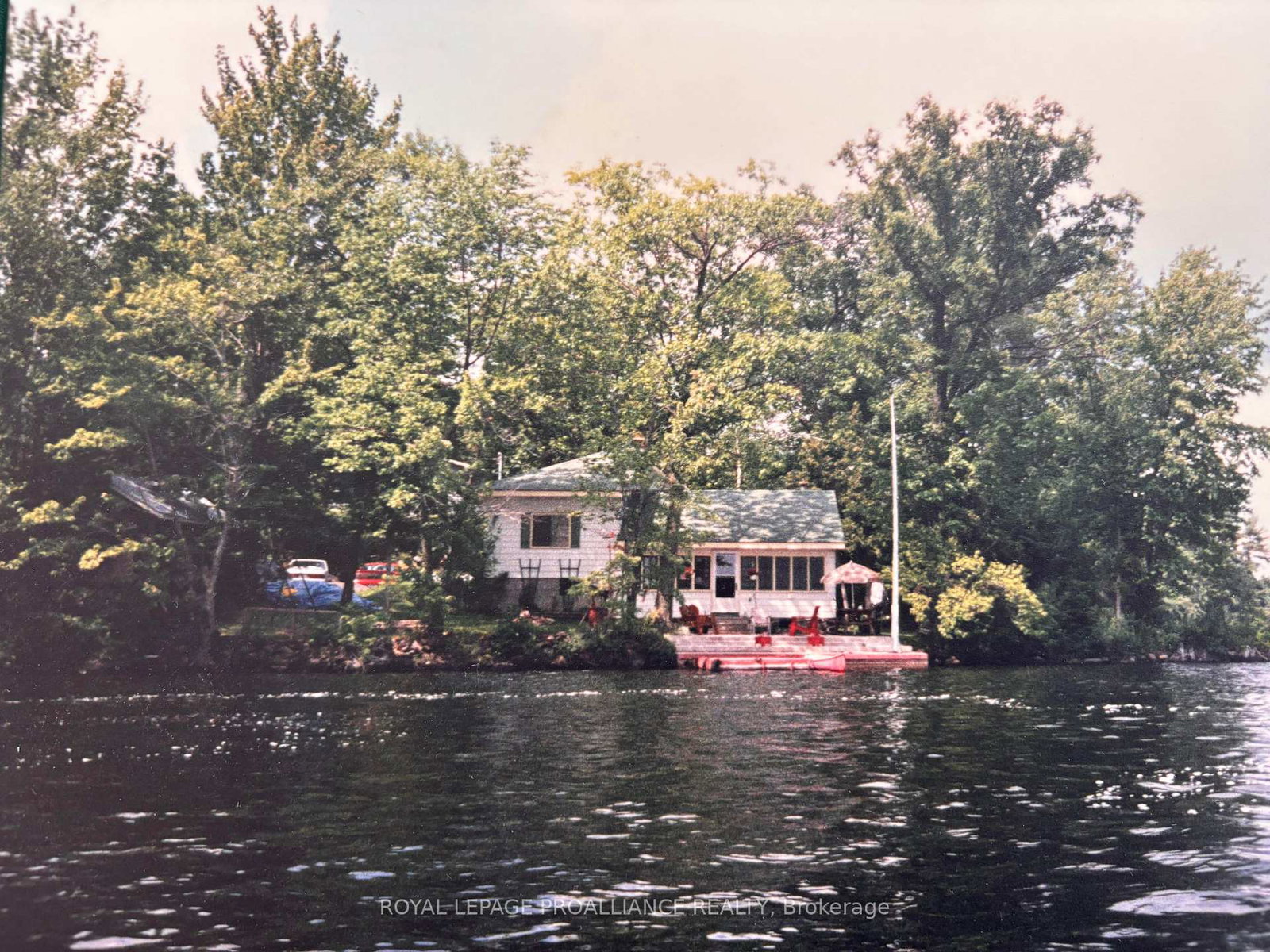 71-fire-15-route-north-kawartha-ontario-x12966162