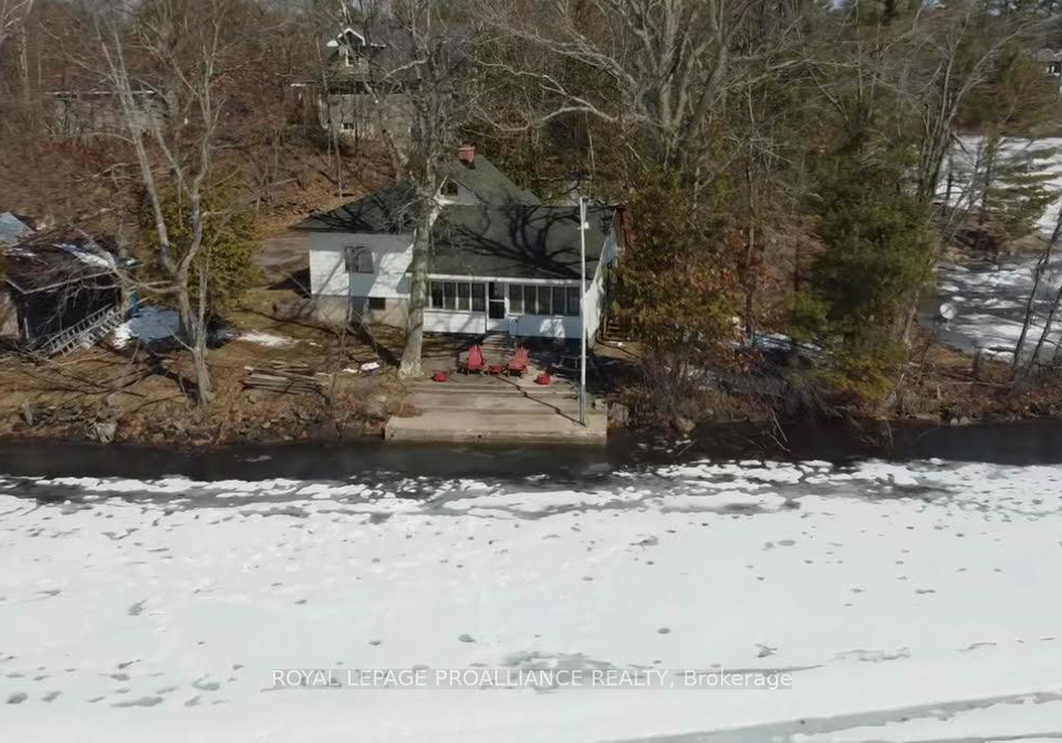 71-fire-15-route-north-kawartha-ontario-x12966162