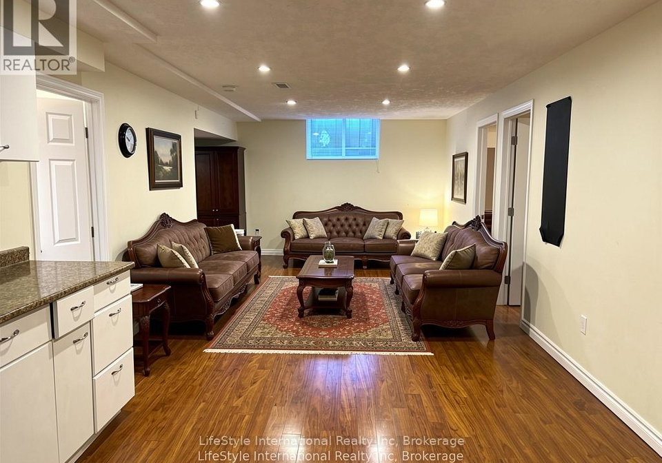 114-clairfields-drive-w-guelph-ontario-x12966236