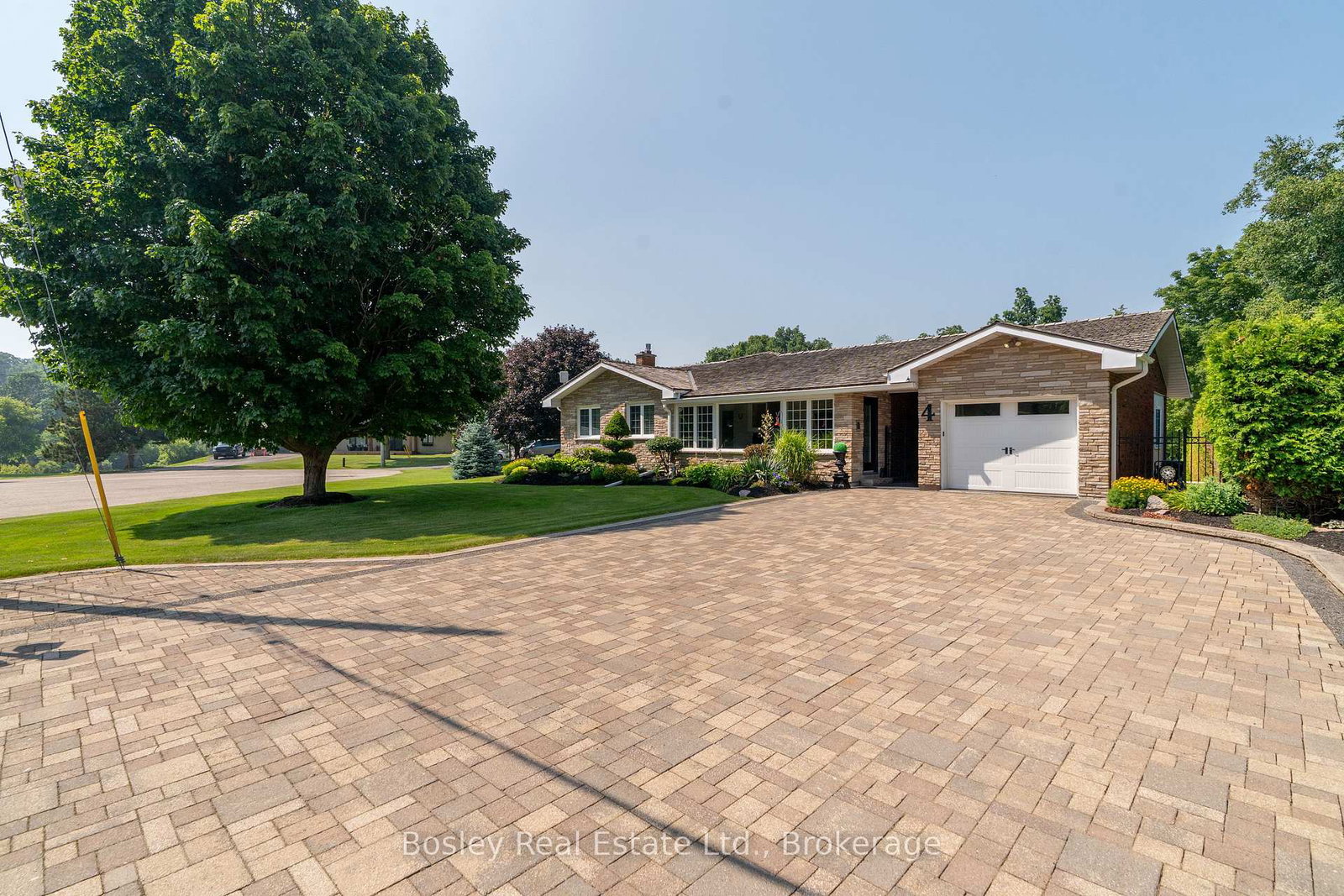 4-colonial-drive-north-dumfries-ontario-x12966960