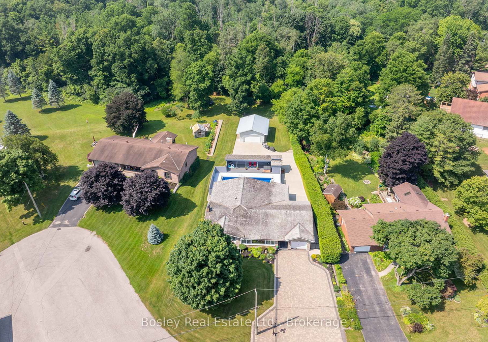 4-colonial-drive-north-dumfries-ontario-x12966960