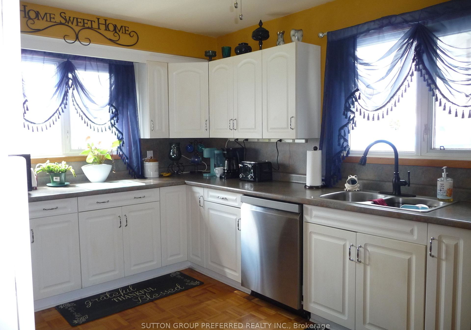 92-earl-street-chatham-kent-ontario-x12967322