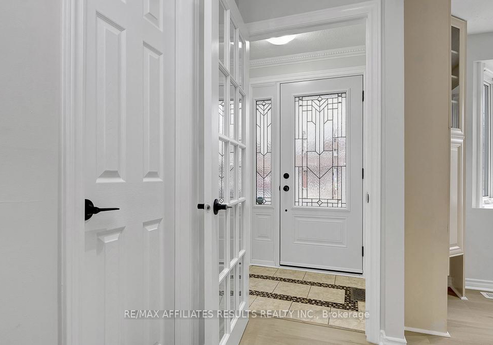 195-sherway-drive-ottawa-ontario-x12967340