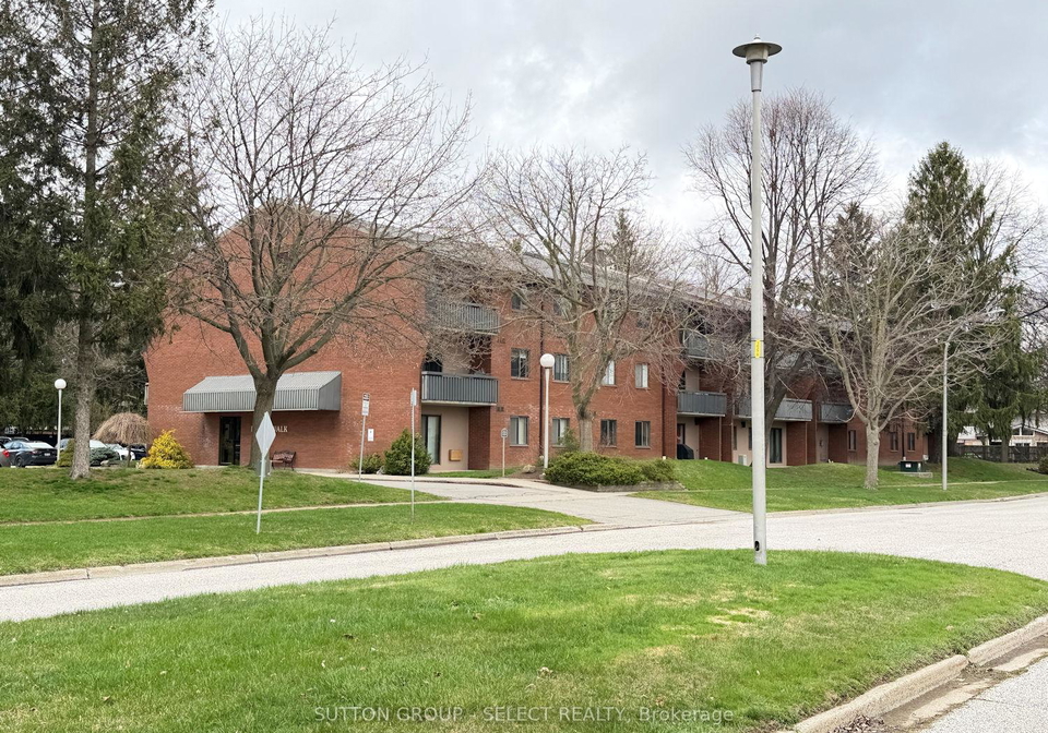 202-campus-parkway-chatham-kent-ontario-x12967420