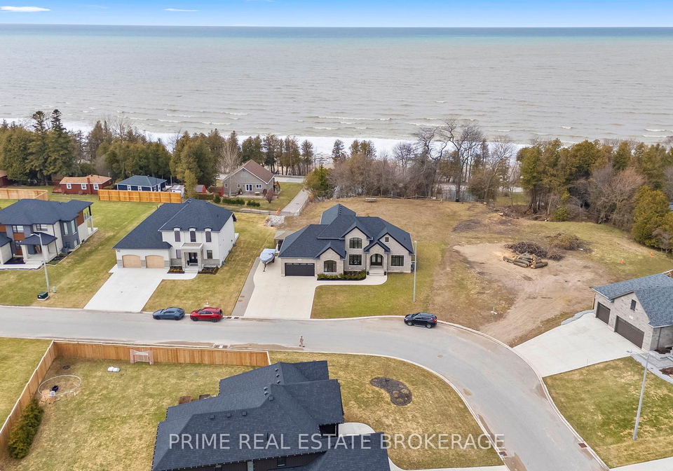939-bogdanovic-way-huron-kinloss-ontario-x12967432