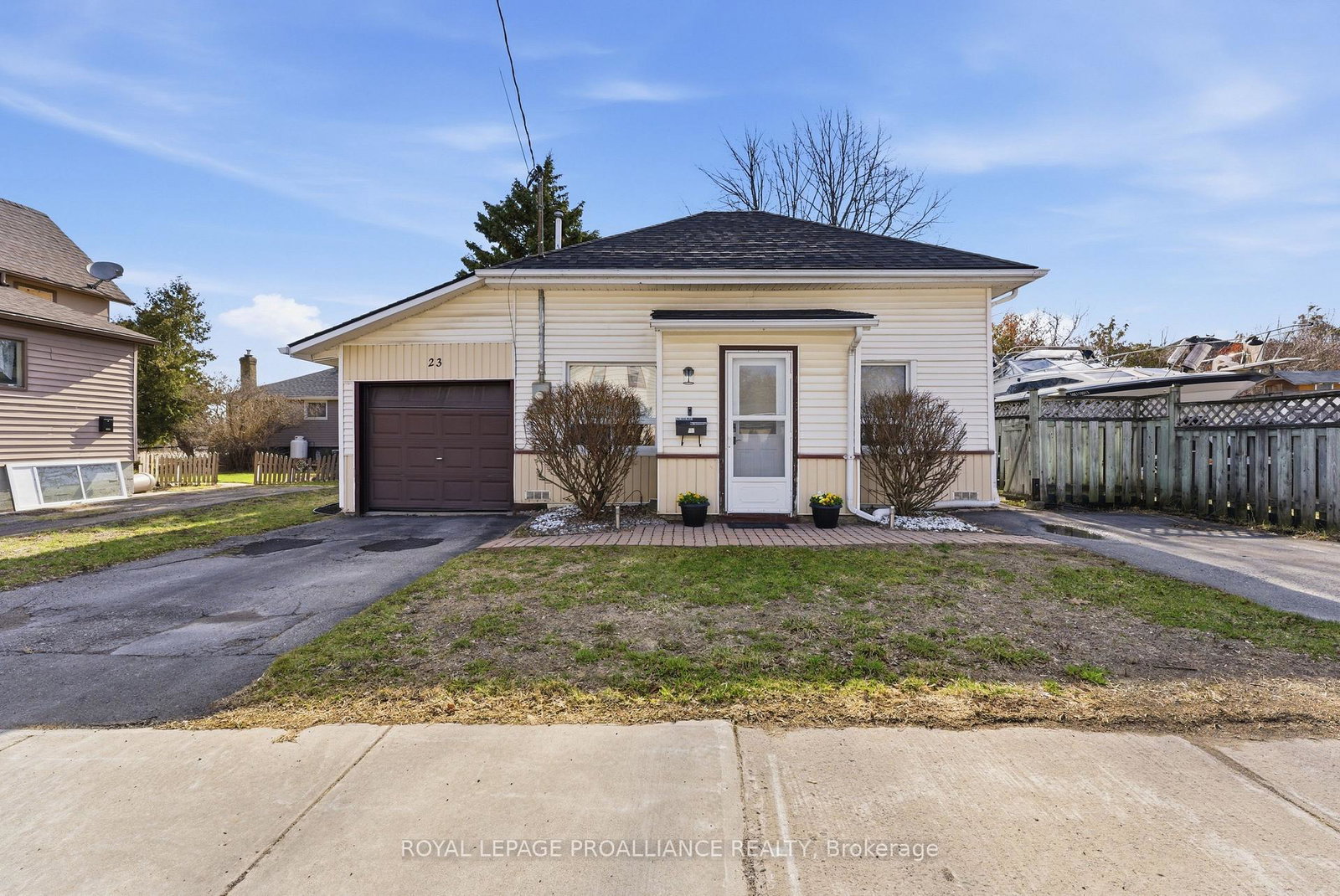 23-guelph-street-quinte-west-ontario-x12967572