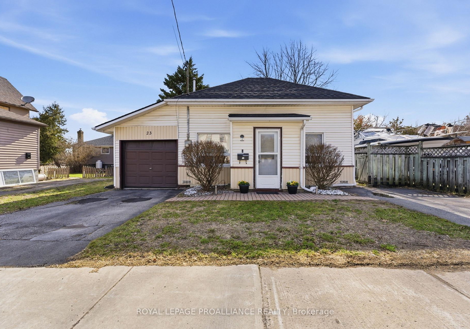 23-guelph-street-quinte-west-ontario-x12967572