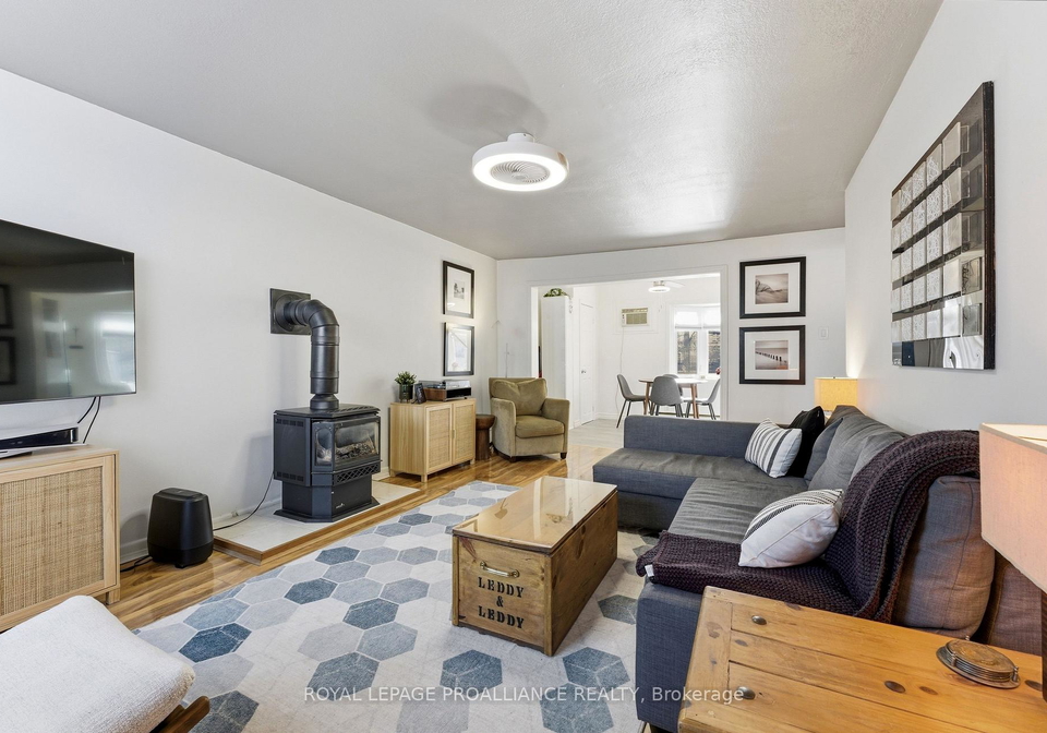 23-guelph-street-quinte-west-ontario-x12967572