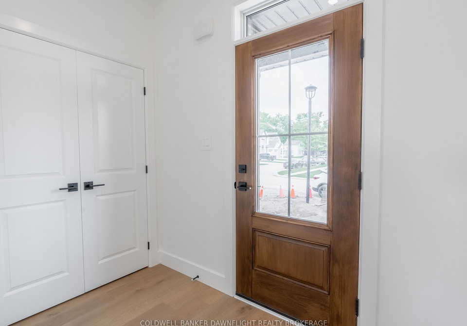 147-scotts-drive-lucan-biddulph-ontario-x12967610