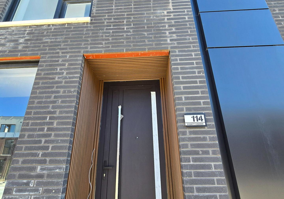 114-everett-common-st-catharines-ontario-x12967984
