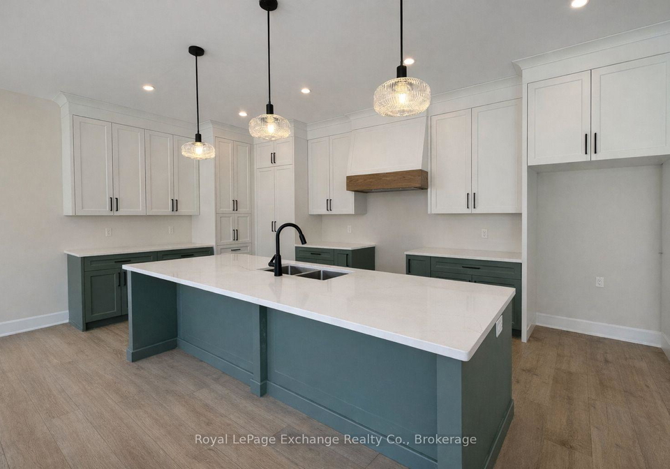 43-mercedes-crescent-kincardine-ontario-x12968042