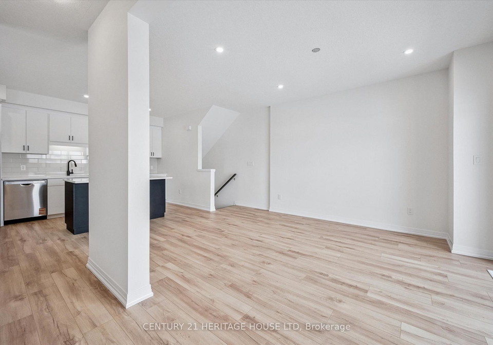 525-erinbrook-drive-kitchener-ontario-x12968084