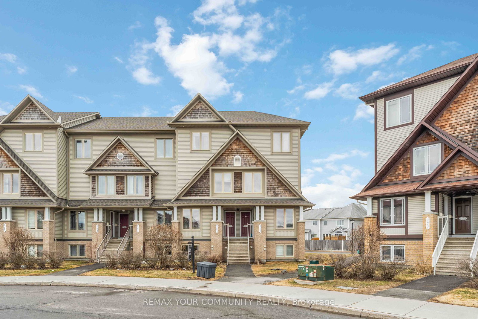 785-lakeridge-drive-ottawa-ontario-x12968128