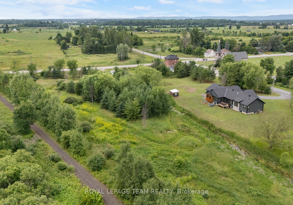 3783-woodkilton-road-ottawa-ontario-x12968214