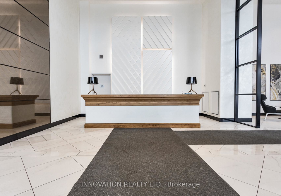 255-bay-street-ottawa-ontario-x12968304