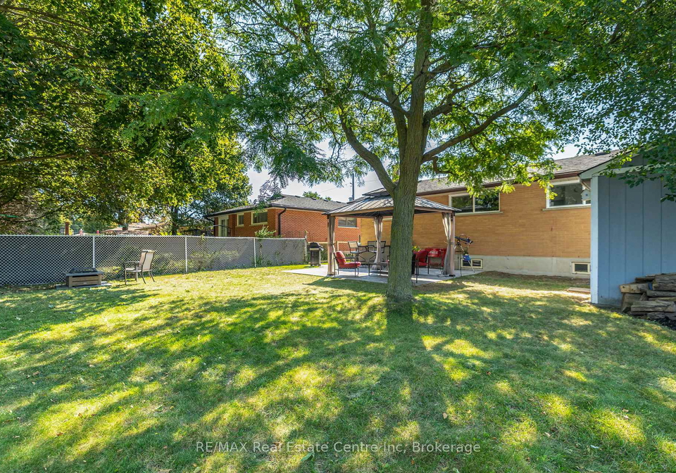 154-waverley-drive-guelph-ontario-x12968596