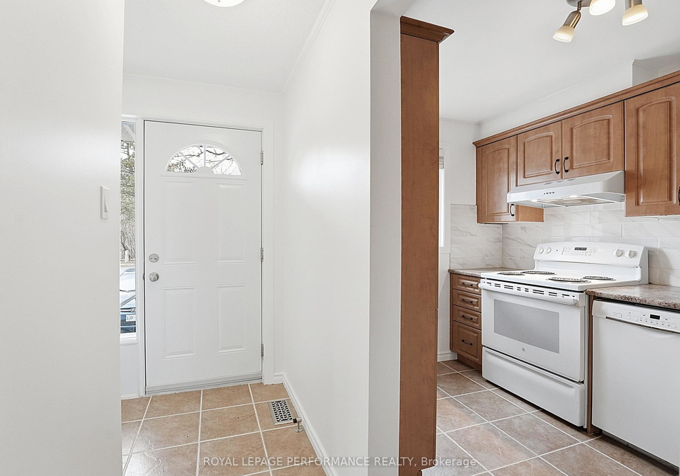 6442-bilberry-drive-ottawa-ontario-x12968688